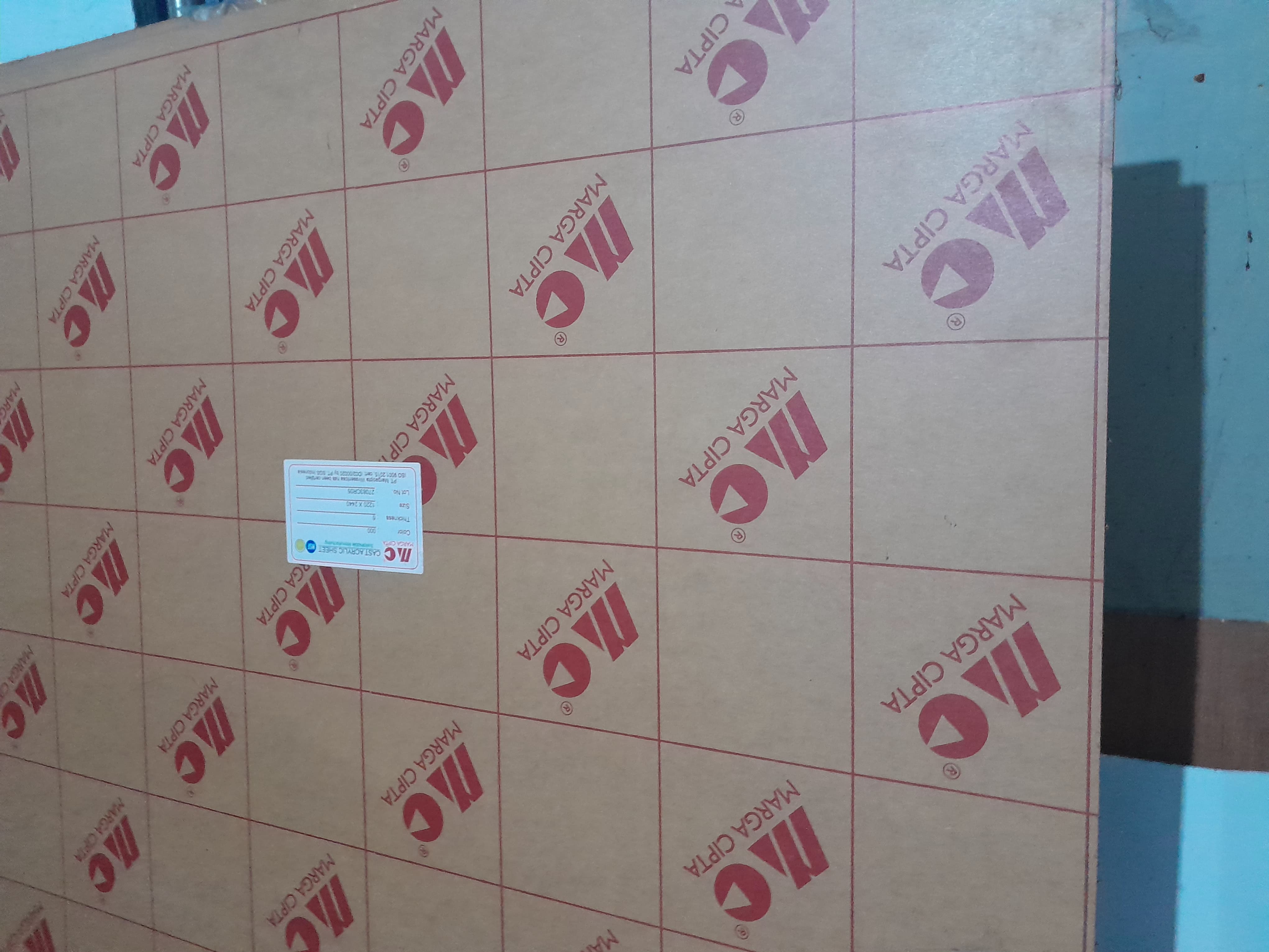 AKRILIK CLEAR 6.0 X 122 X 244