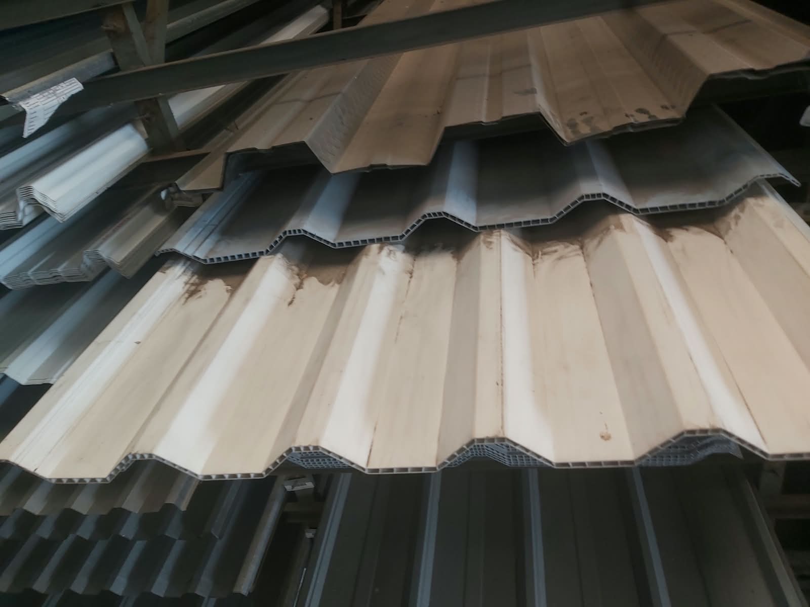 ATAP SUPREME LITE PUTIH 8MM X 6 MTR